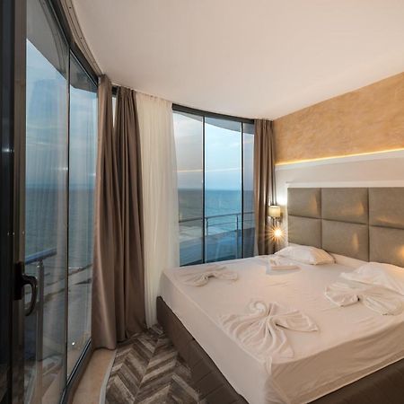 Sea View Triple S B Apartment Поморие Екстериор снимка