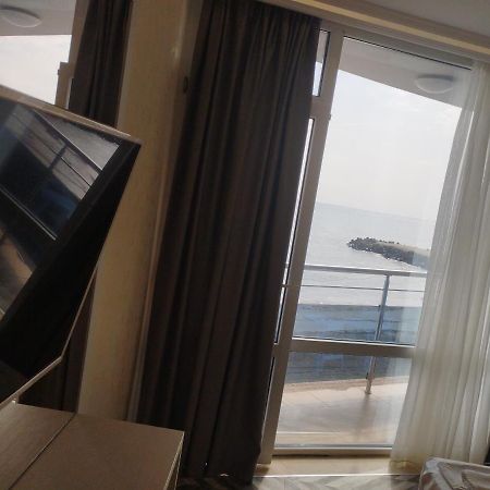 Sea View Triple S B Apartment Поморие Екстериор снимка