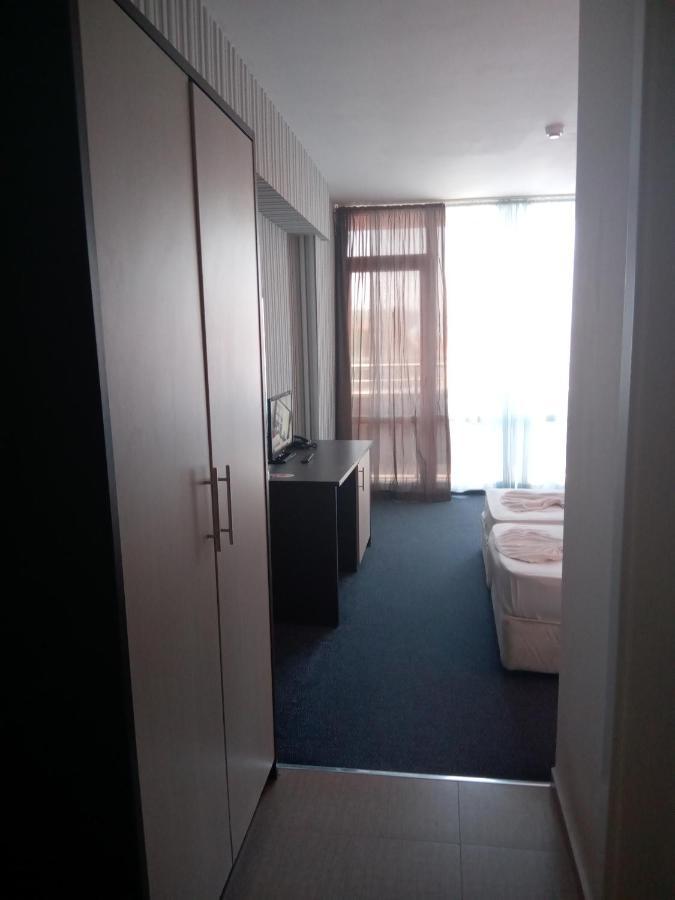 Sea View Triple S B Apartment Поморие Екстериор снимка