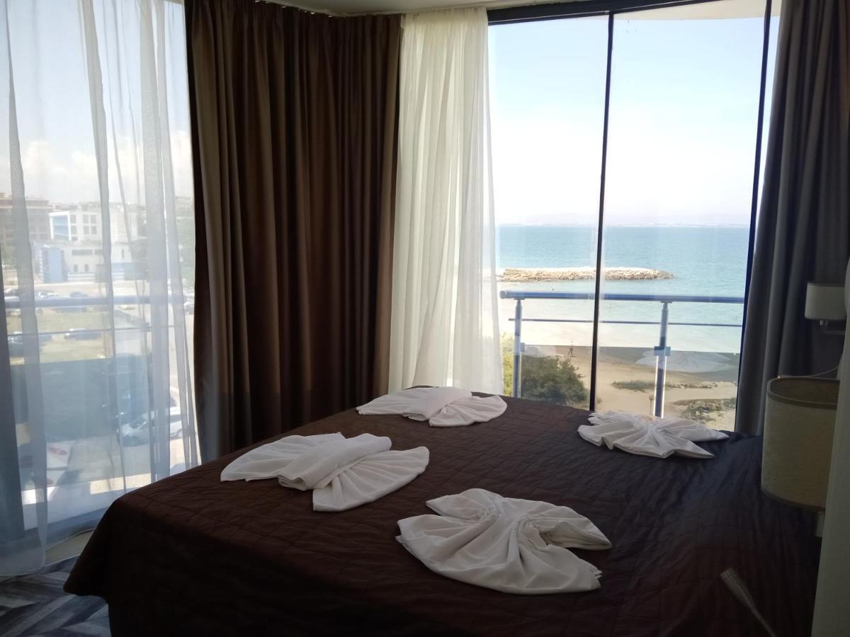 Sea View Triple S B Apartment Поморие Екстериор снимка
