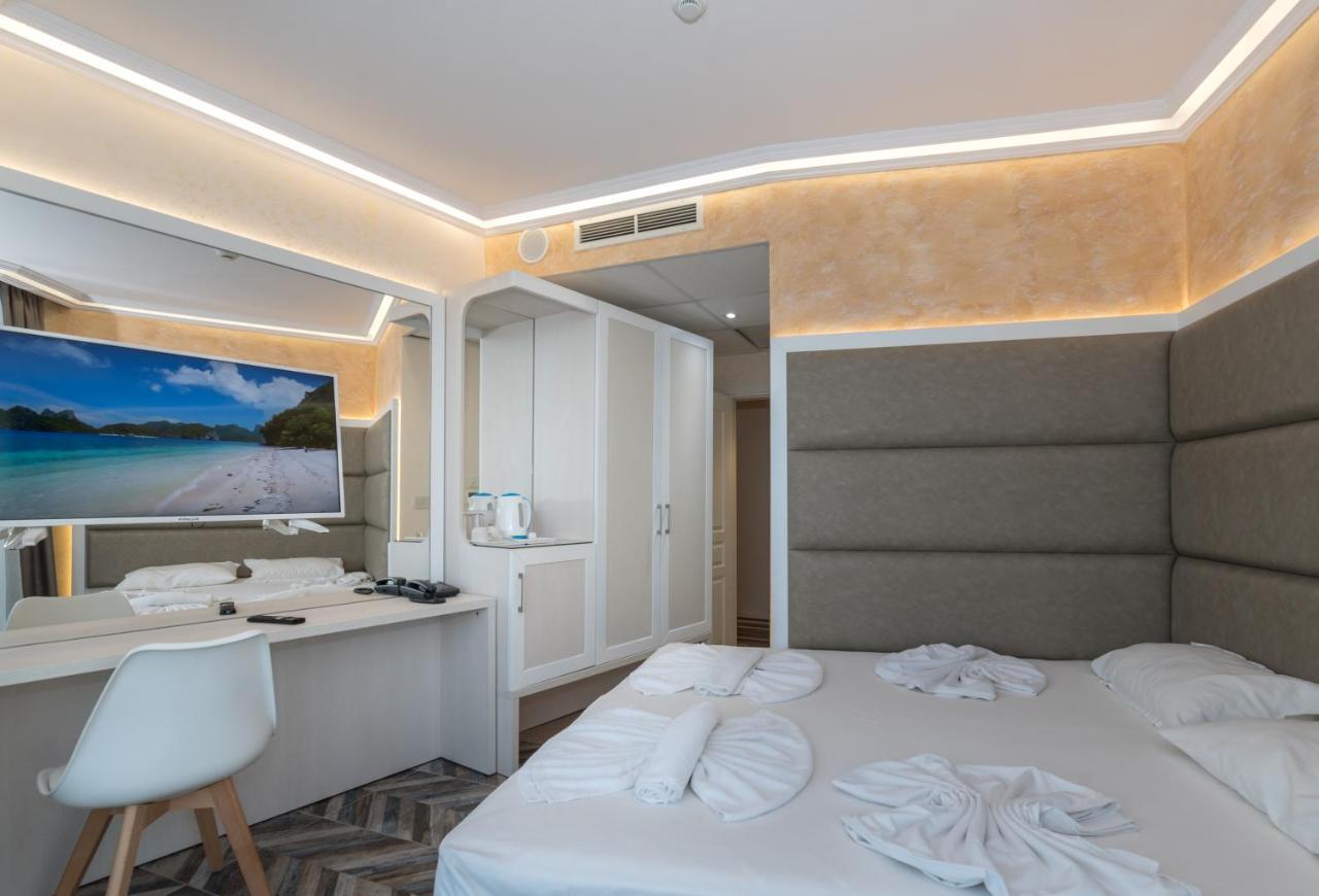 Sea View Triple S B Apartment Поморие Екстериор снимка