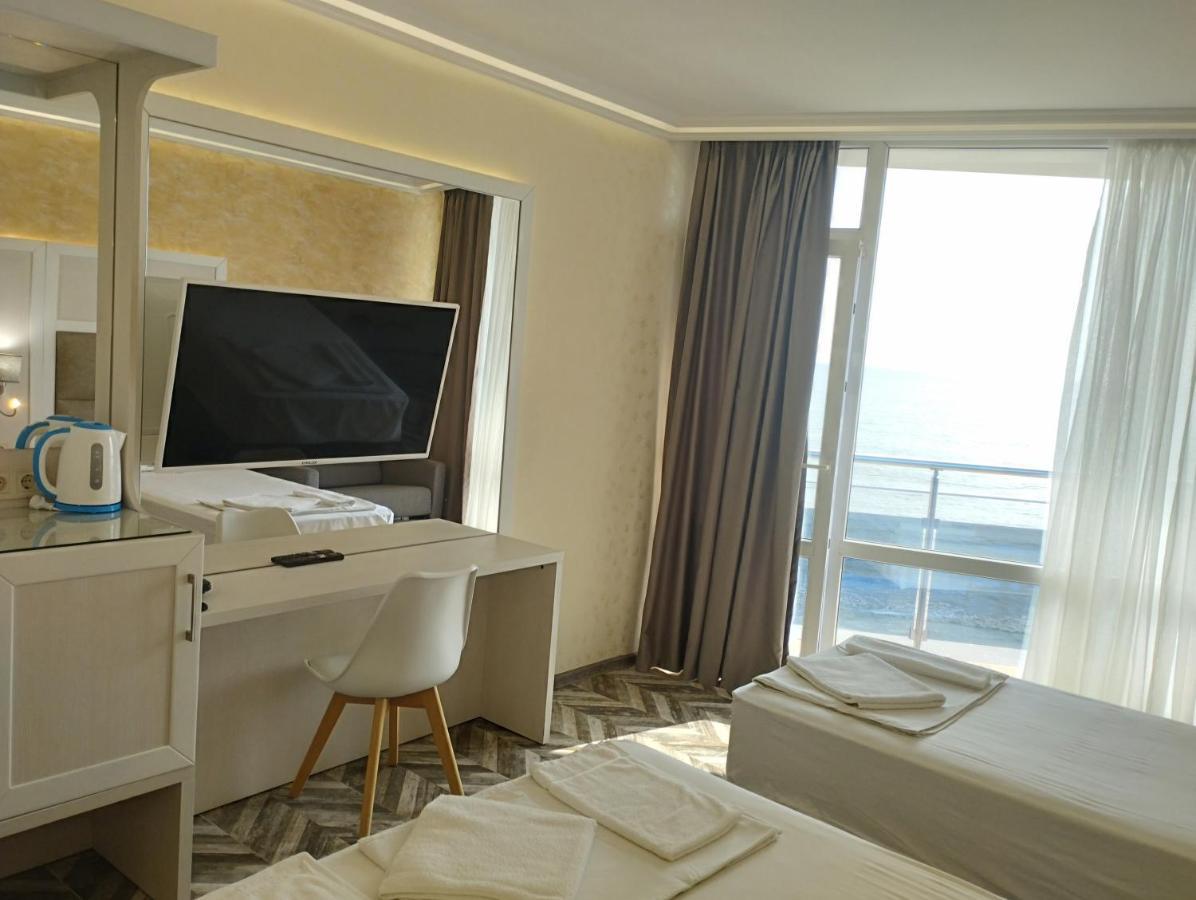 Sea View Triple S B Apartment Поморие Екстериор снимка