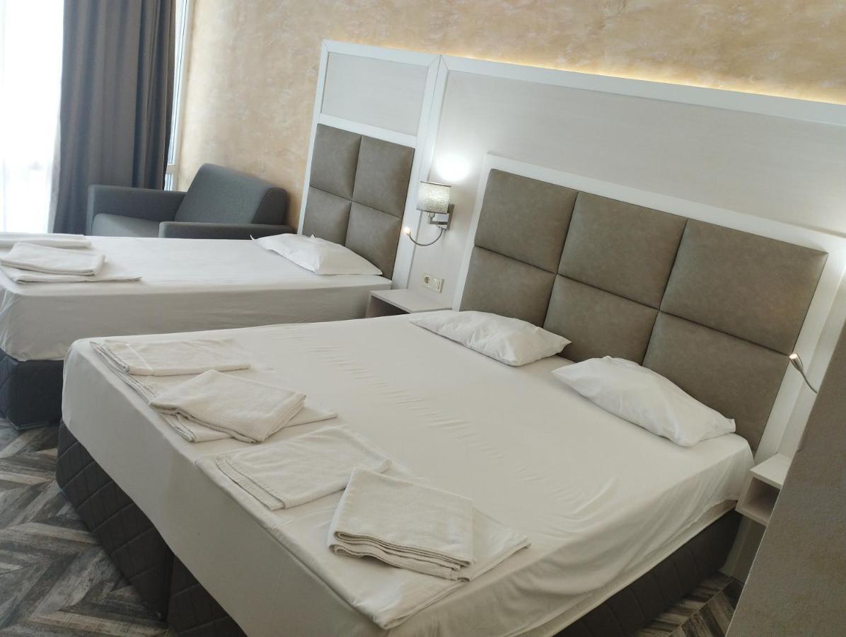 Sea View Triple S B Apartment Поморие Екстериор снимка