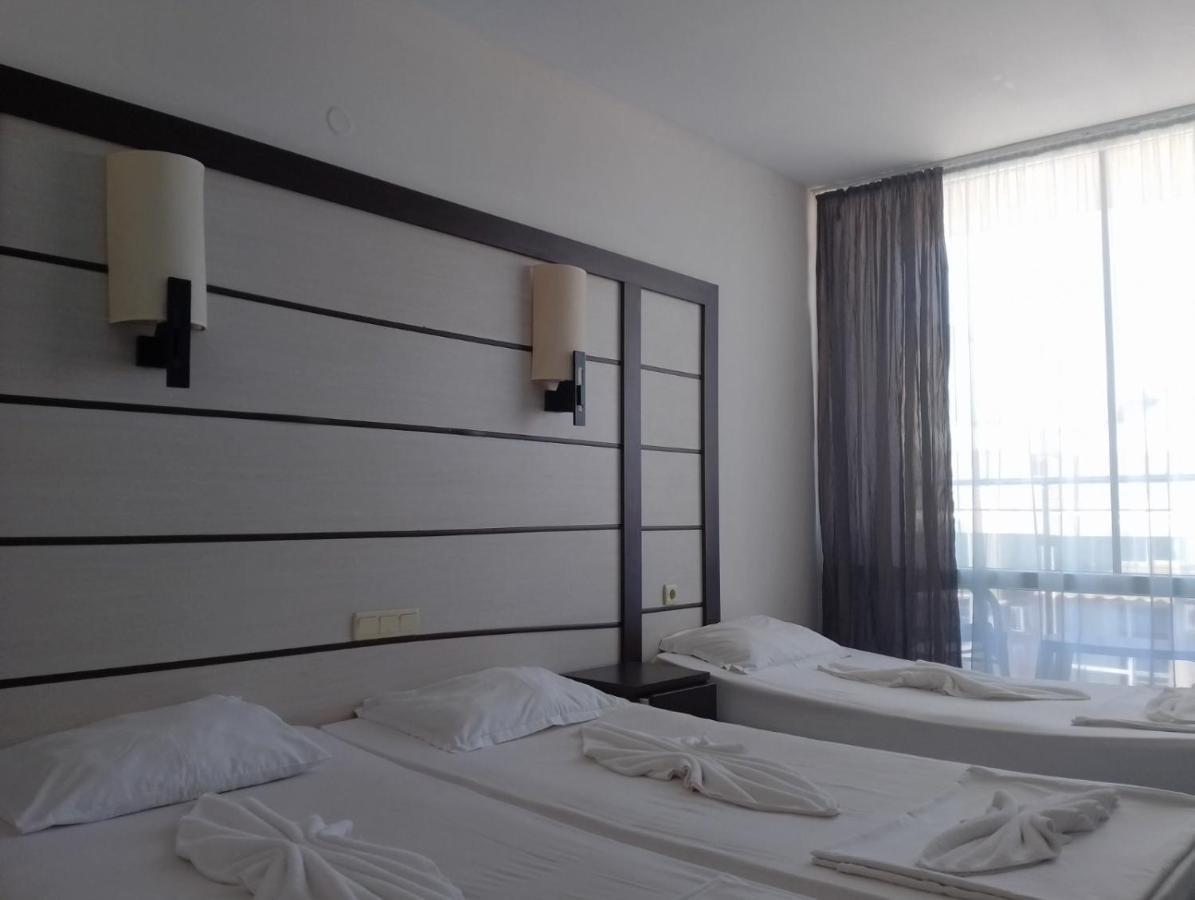Sea View Triple S B Apartment Поморие Екстериор снимка
